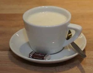 Heiße weiße Schokolade