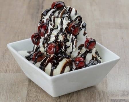 Joghurtbecher Schwarzwald