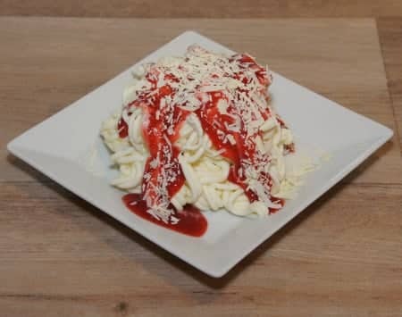 Mini-Spaghettieis klassisch