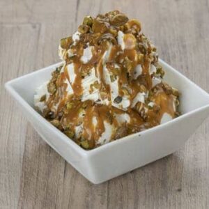 Kokos-Pistazien-Becher