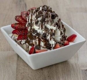 Joghurtbecher Nutella-Erdbeer